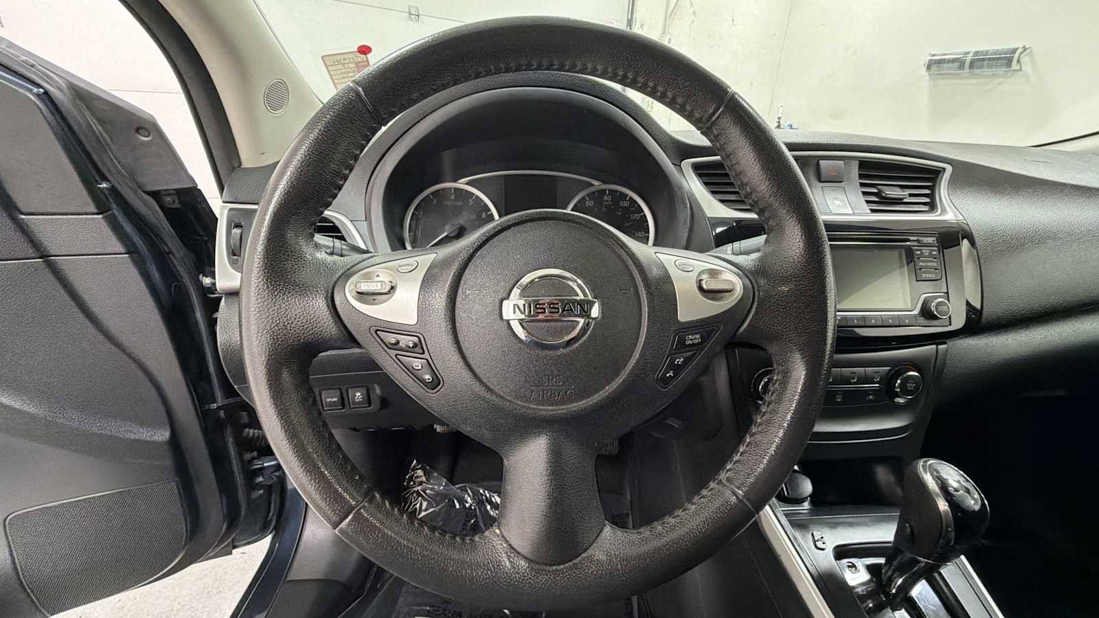 Used 2017 Nissan Sentra SV image 16