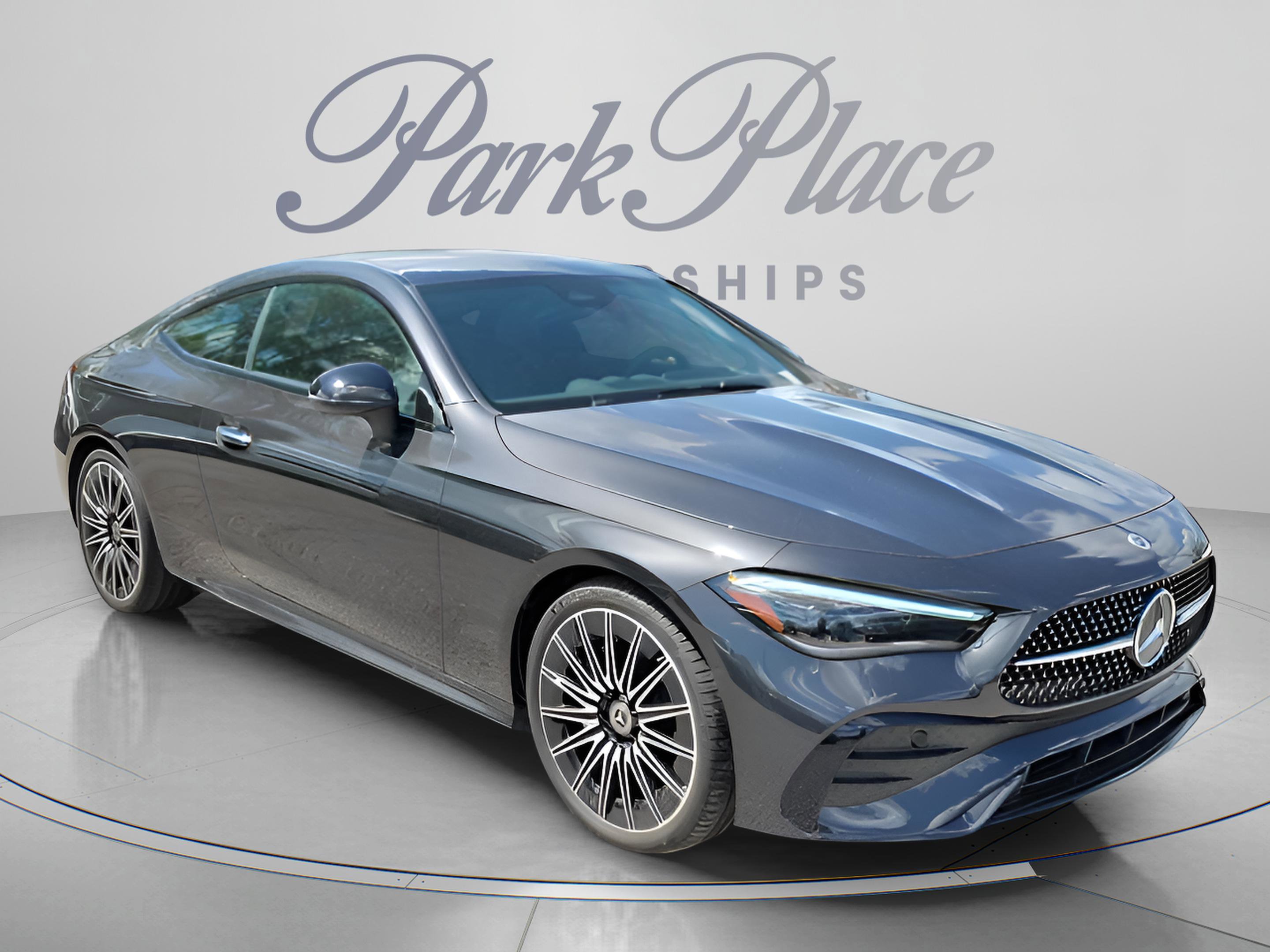 Used 2026 Mercedes-Benz CLE 300 4MATIC Coupe image 4