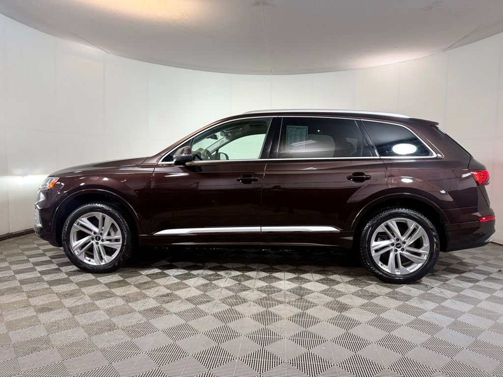 Used 2022 Audi Q7 2.0T Premium Plus image 3
