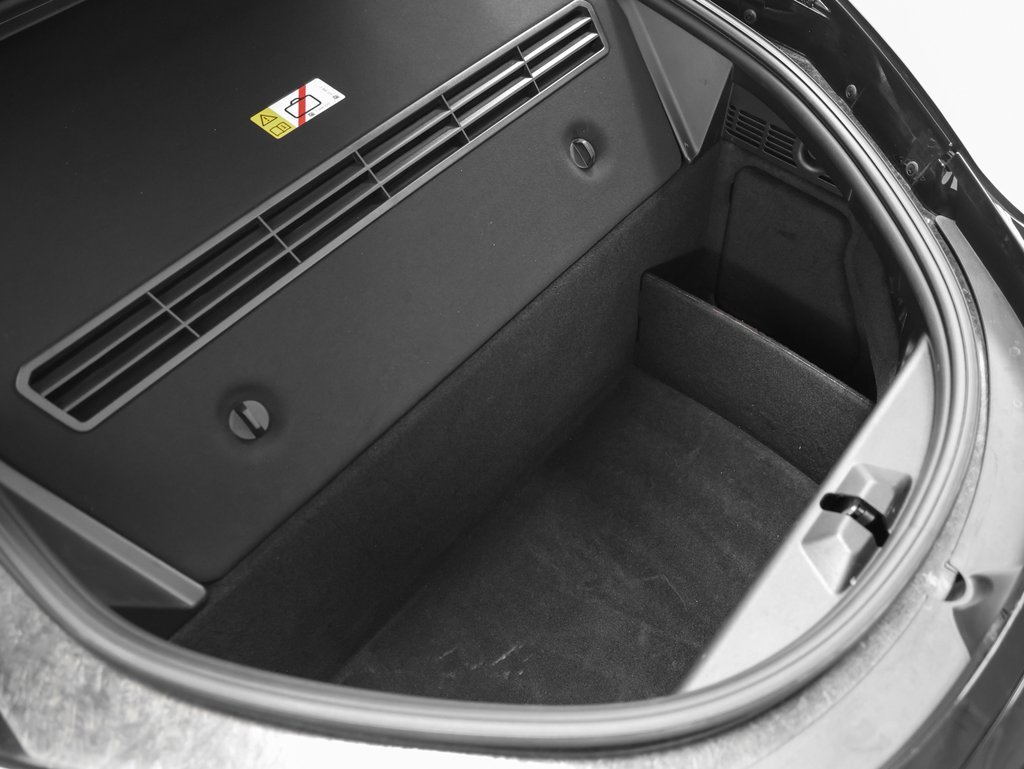 Used 2019 BMW i8 image 35