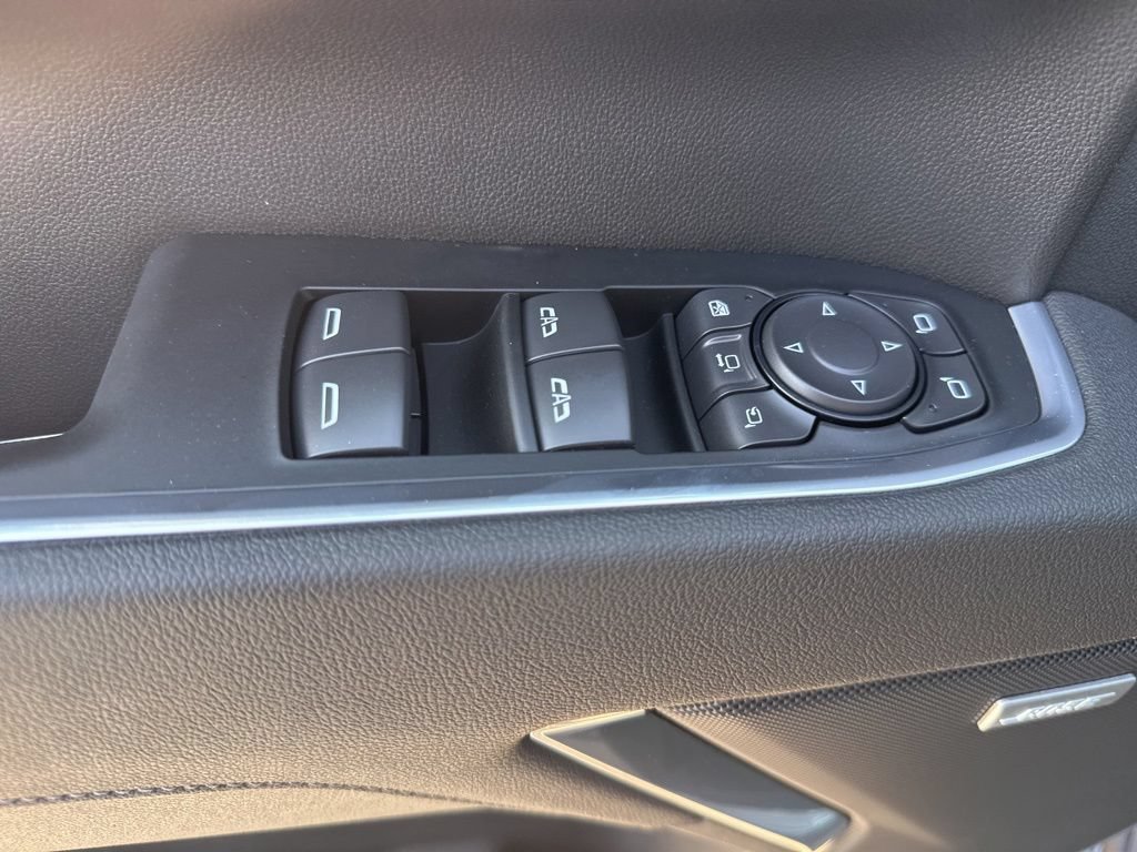 New 2026 Chevrolet Silverado 2500 LTZ w/ LTZ Plus Package AWD/4WD image 8