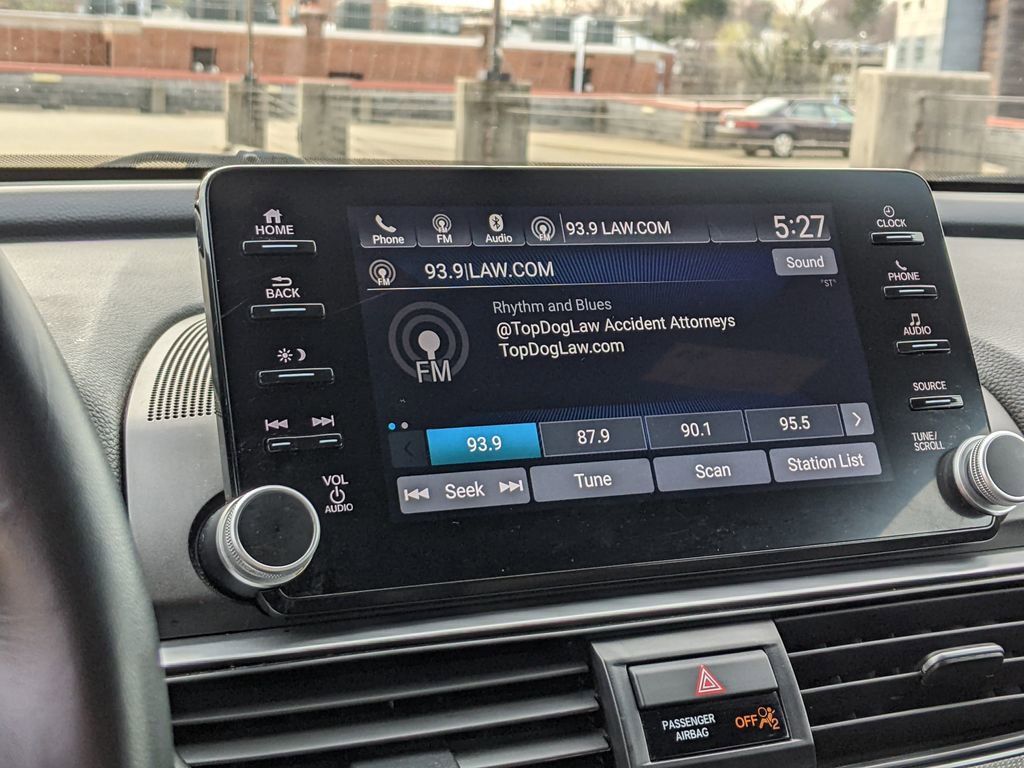 Used 2019 Honda Accord Sport image 18