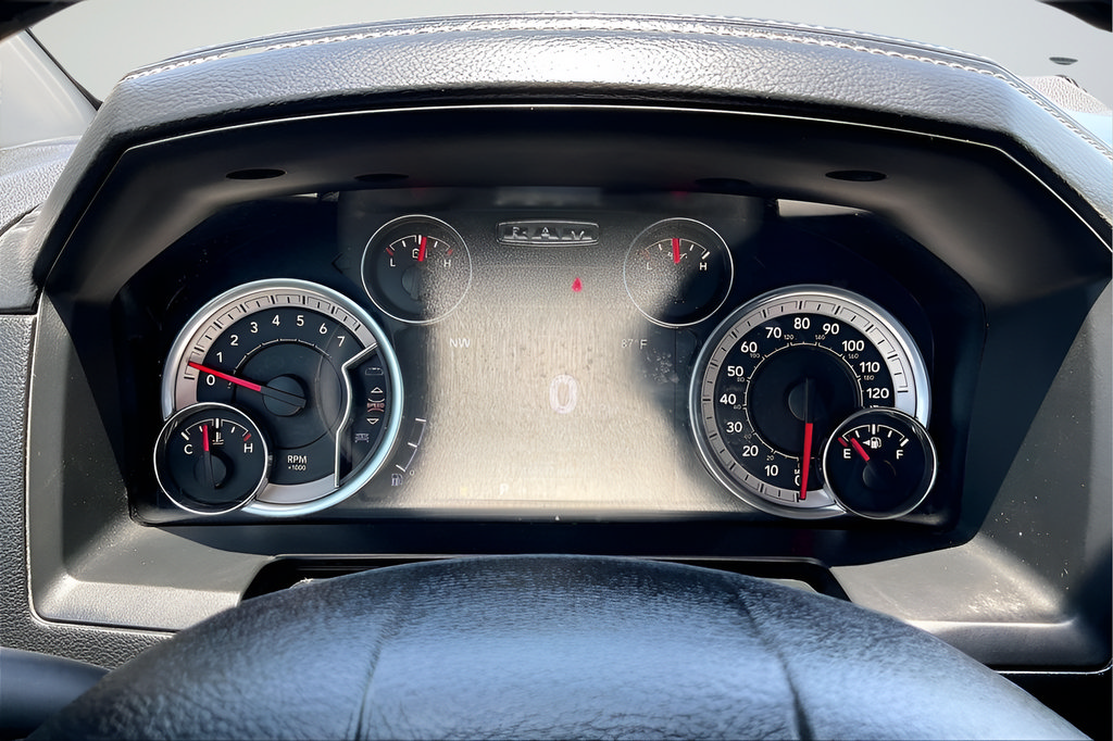 Used 2018 RAM 1500 Sport w/ Convenience Group AWD/4WD image 12