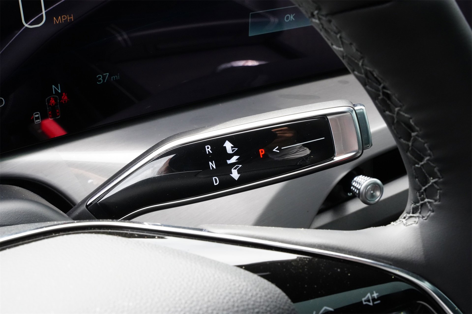 New 2026 Cadillac Vistiq Luxury image 17