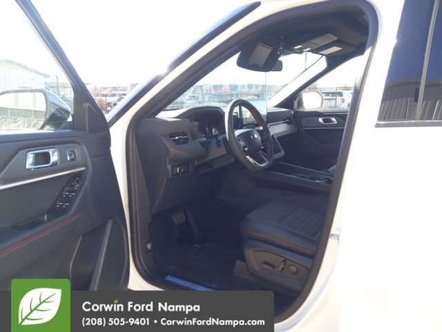 New 2026 Ford Explorer ST-Line w/ ST-Line Street Pack image 9