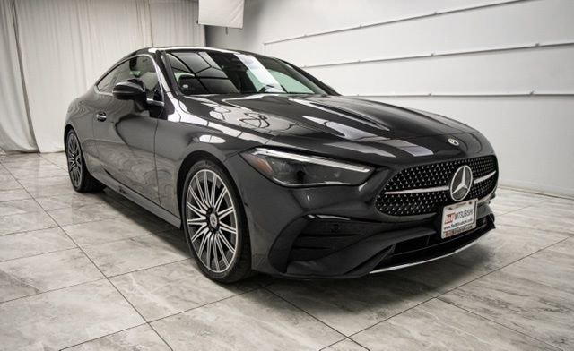 Used 2025 Mercedes-Benz CLE 300 4MATIC Coupe image 4