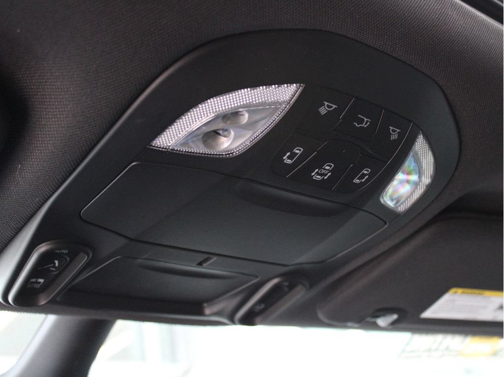 New 2026 Chrysler Pacifica Select AWD/4WD image 19