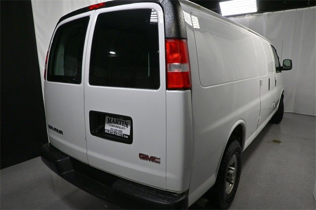 Certified 2022 GMC Savana 2500 Extended image 3