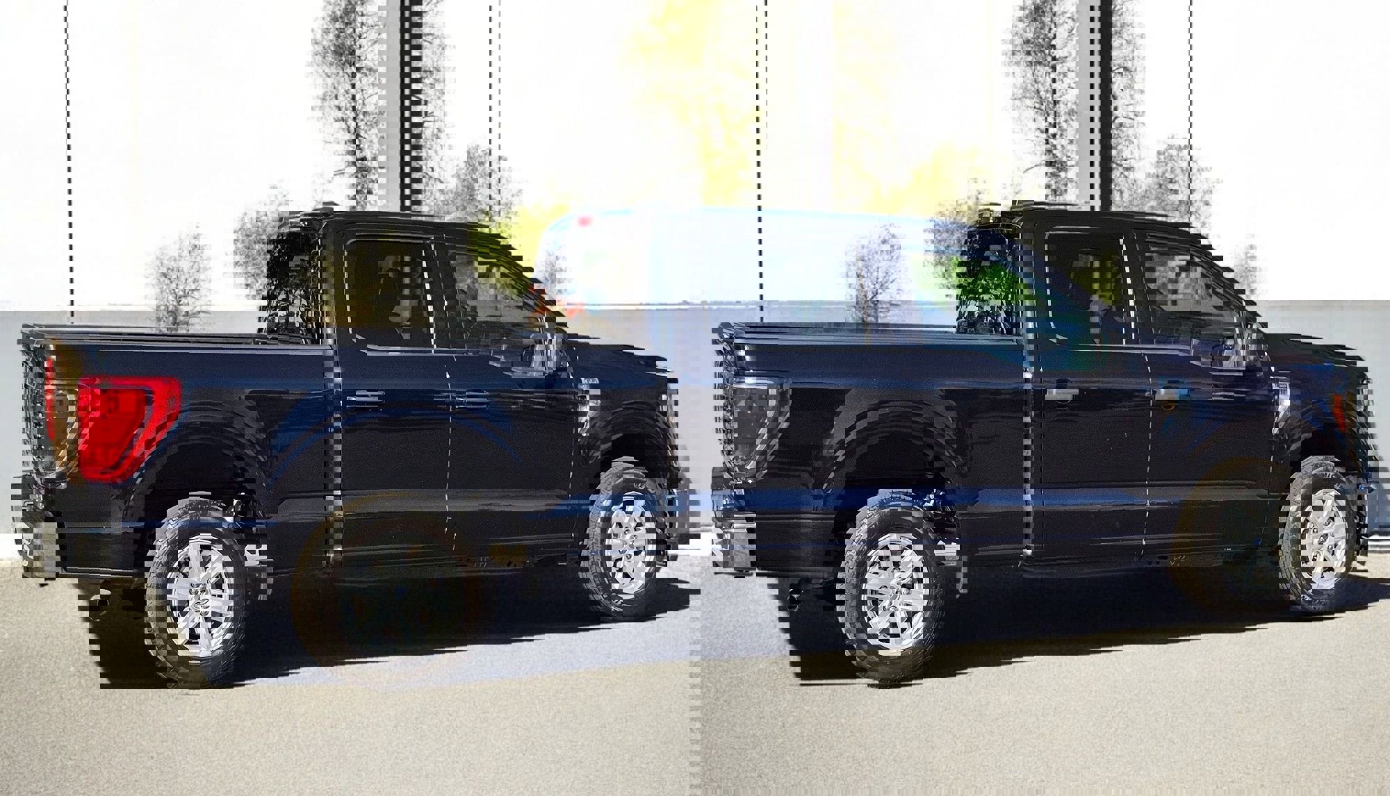 Used 2023 Ford F150 XLT w/ Equipment Group 301A Mid image 6