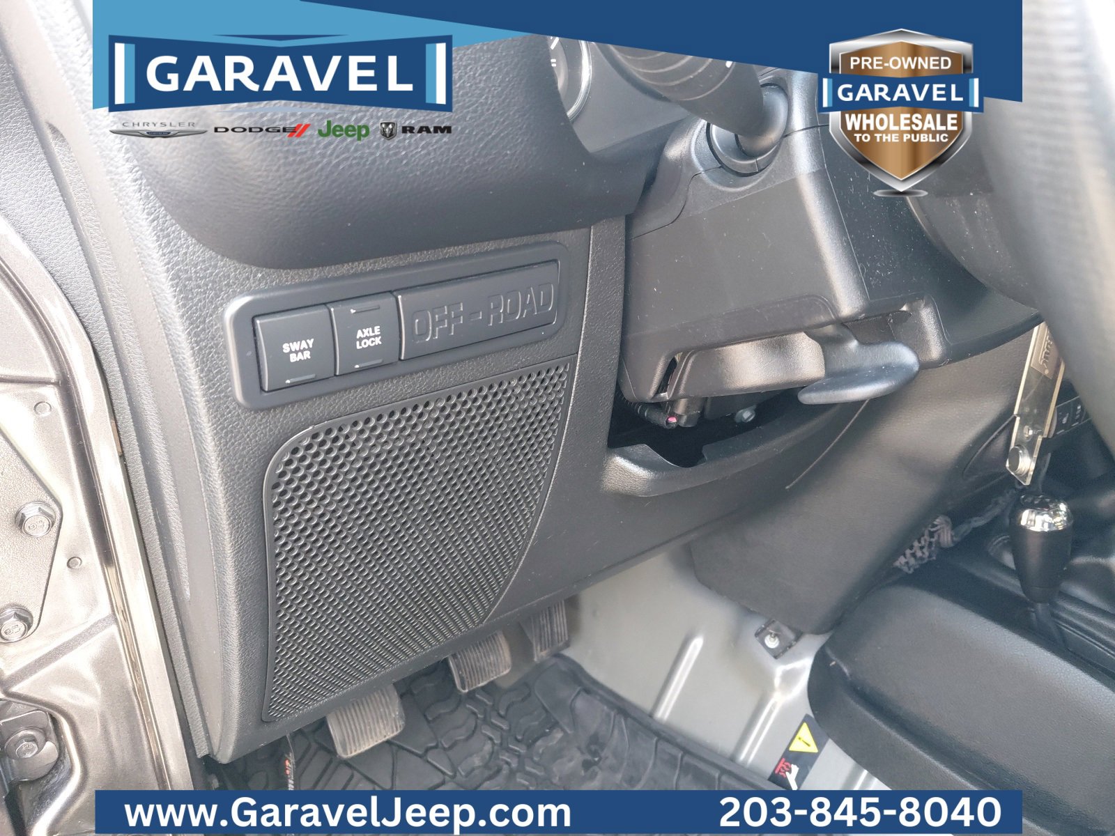 Used 2017 Jeep Wrangler Unlimited Rubicon w/ Cold Weather Group image 20