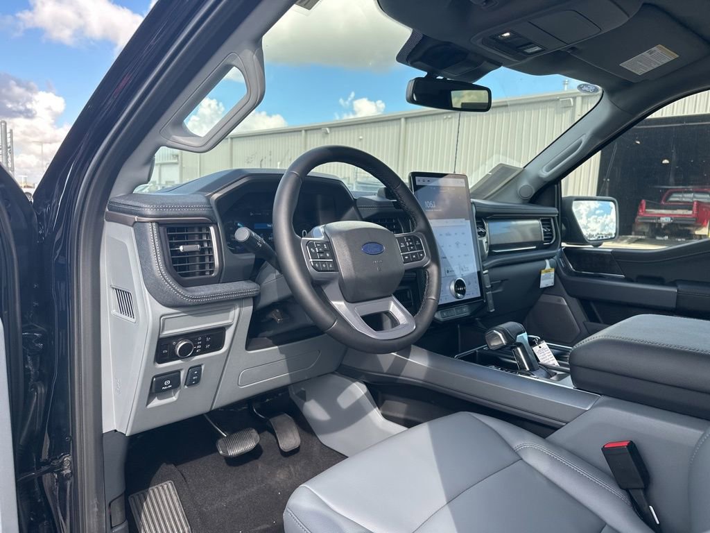 New 2025 Ford F150 Lightning Flash image 13