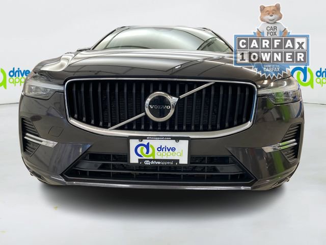 Used 2022 Volvo XC60 B5 Momentum image 15