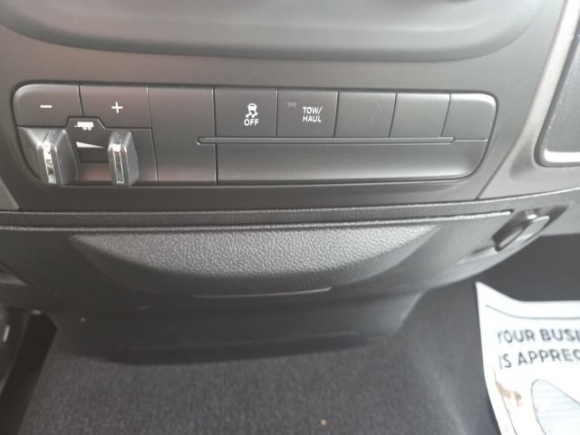 Used 2018 RAM 1500 Express w/ Express Value Package AWD/4WD image 21