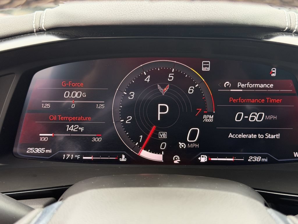 Used 2021 Chevrolet Corvette Stingray Preferred Conv w/ Z51 Performance Package RWD image 33