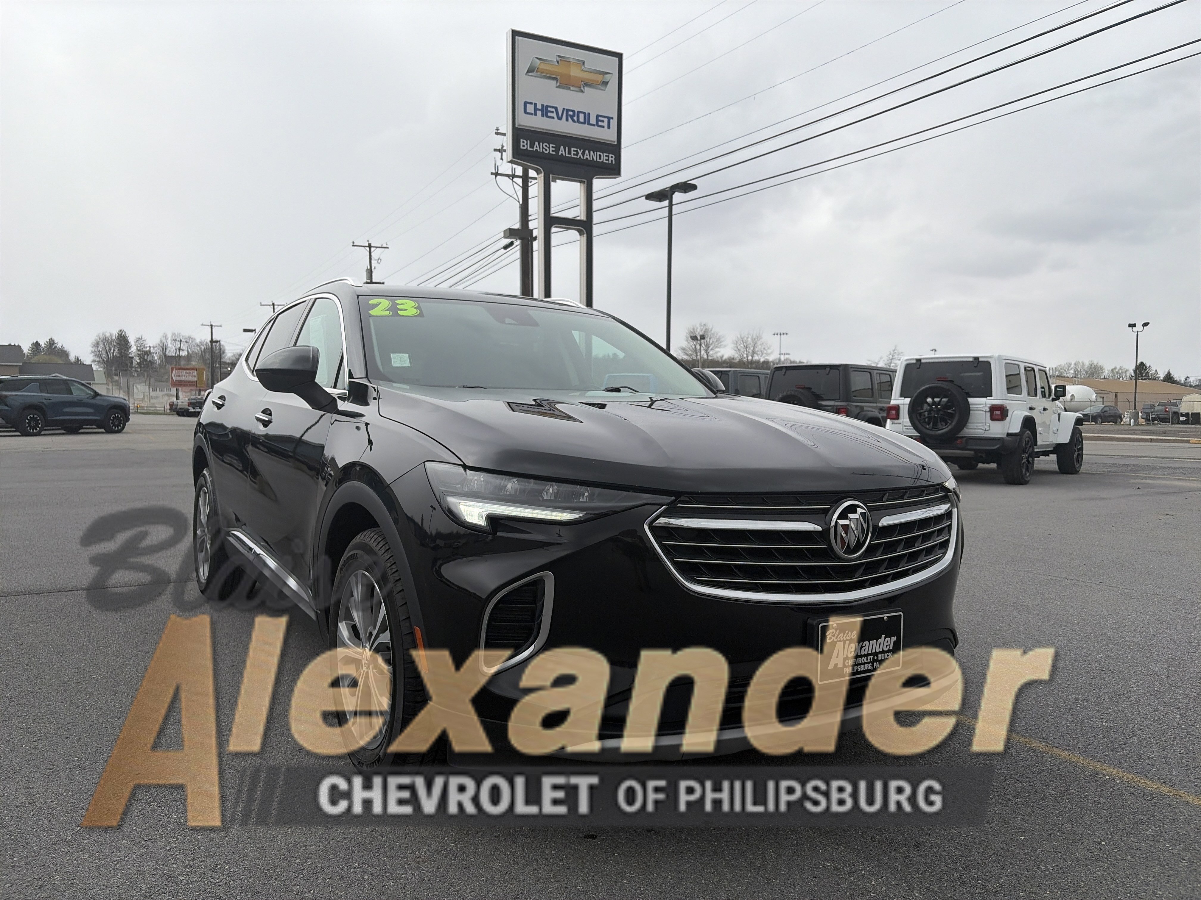 Used 2023 Buick Envision Preferred AWD/4WD image 1