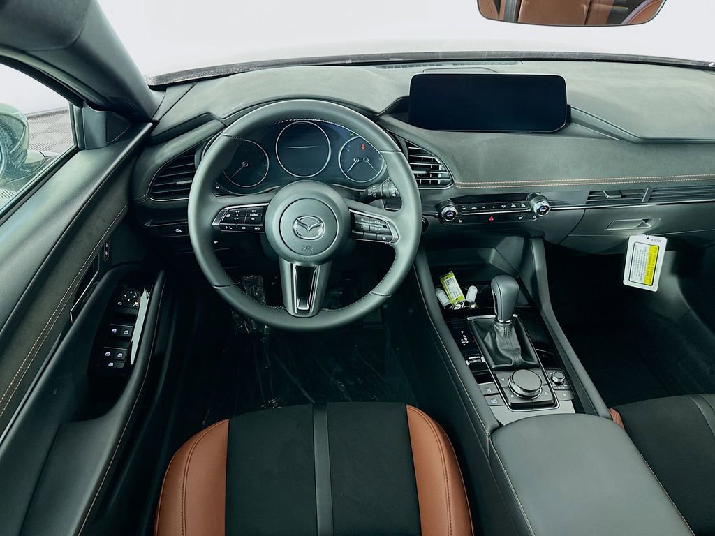 New 2025 MAZDA MAZDA3 Carbon image 30