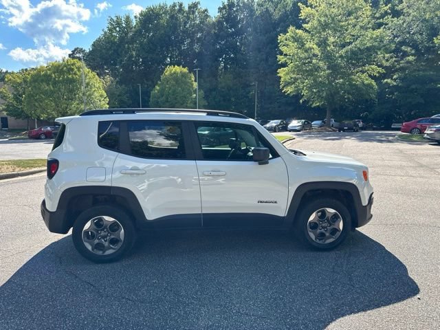 Used 2017 Jeep Renegade Sport w/ Power & Air Group AWD/4WD image 4