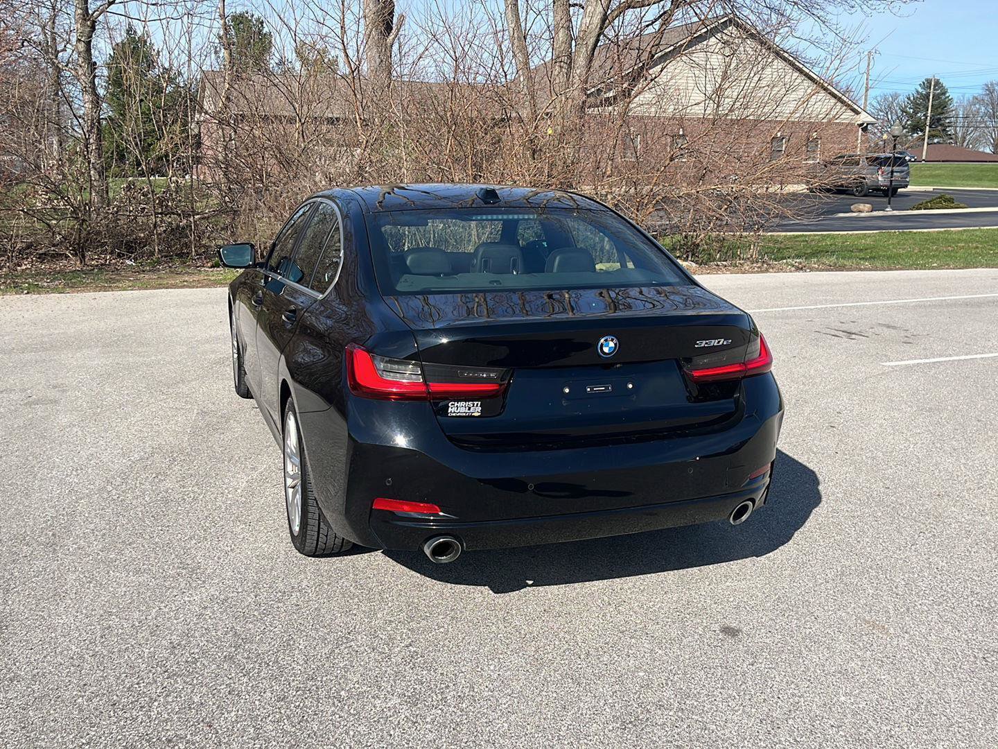 Used 2024 BMW 330e RWD image 3