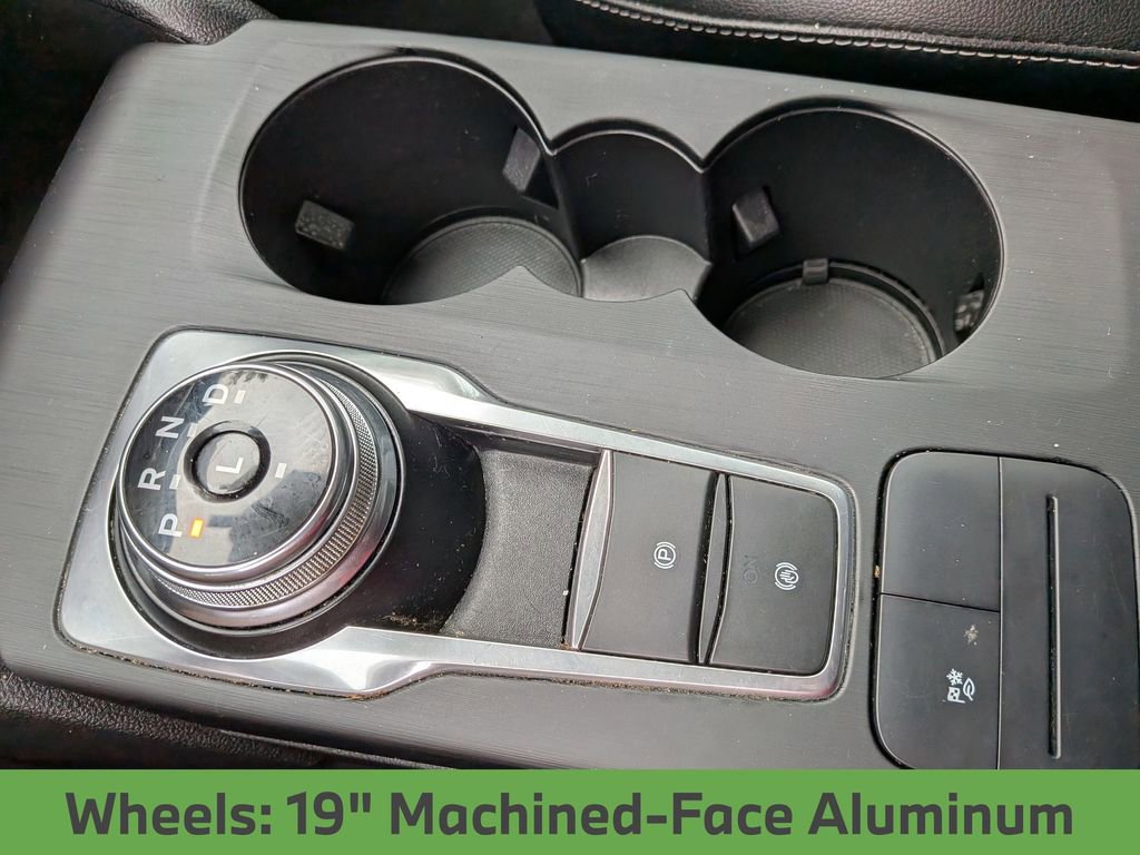 Used 2020 Ford Escape SE Sport image 20