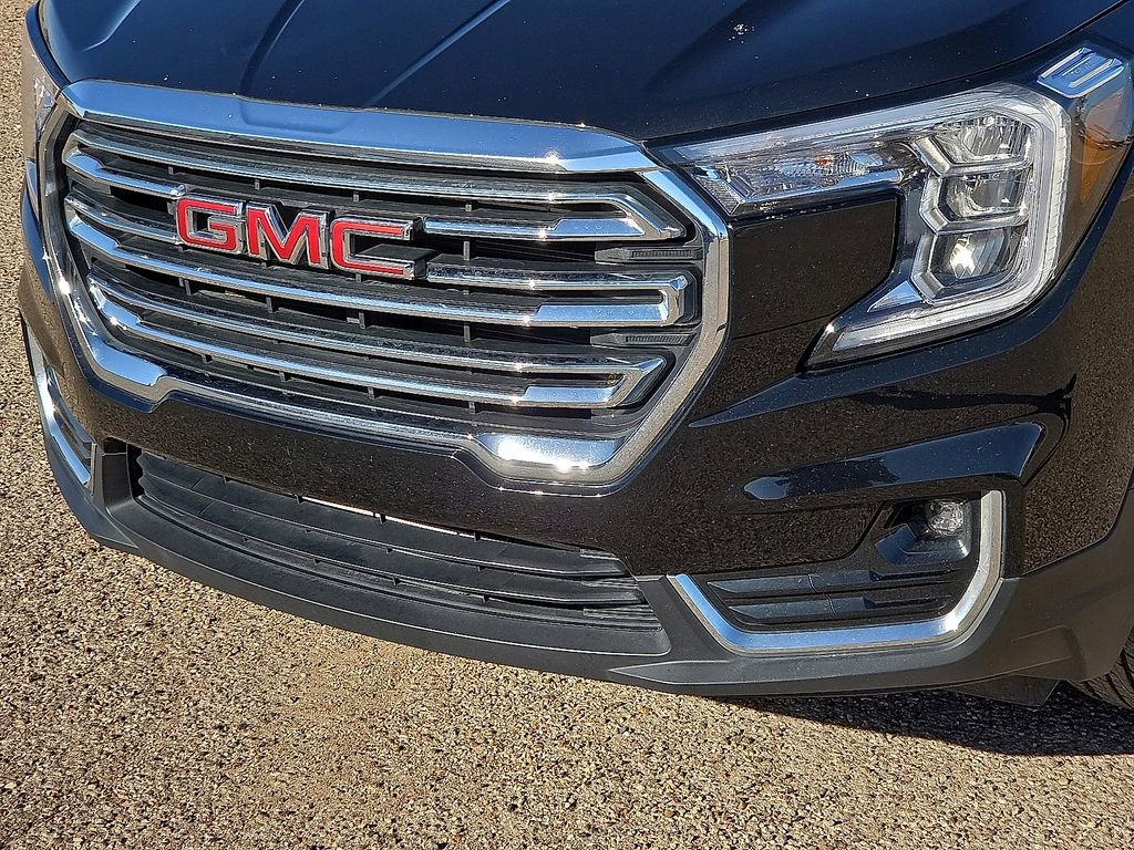 Used 2024 GMC Terrain SLT image 10