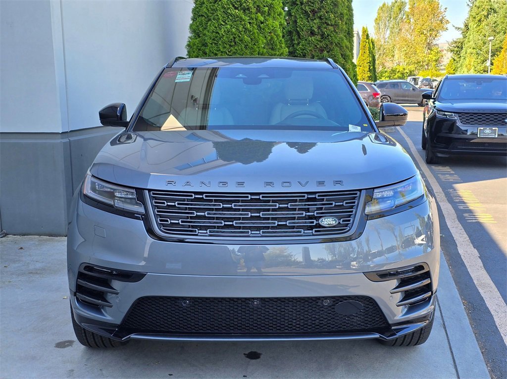 New 2026 Land Rover Range Rover Velar Dynamic SE image 3
