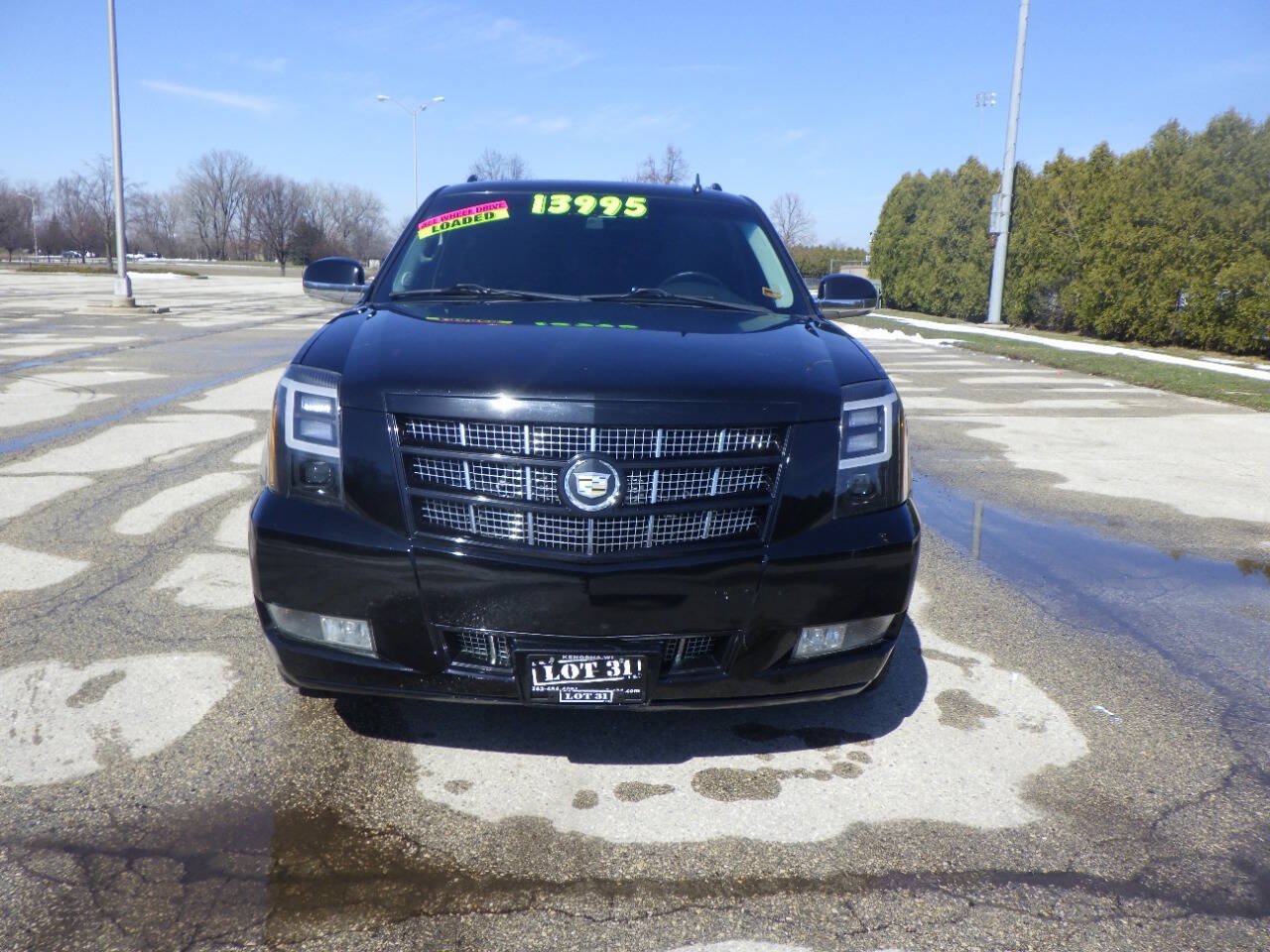 Used 2012 Cadillac Escalade ESV Premium AWD/4WD image 4