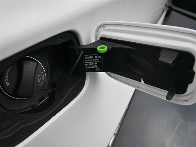 Used 2011 BMW 1 Series M image 22