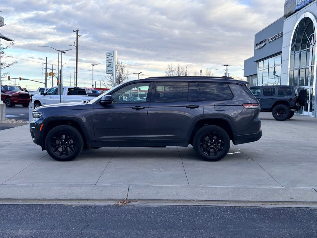 Used 2024 Jeep Grand Cherokee L Laredo image 8