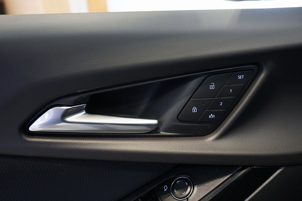 New 2026 Chevrolet Equinox RS image 26