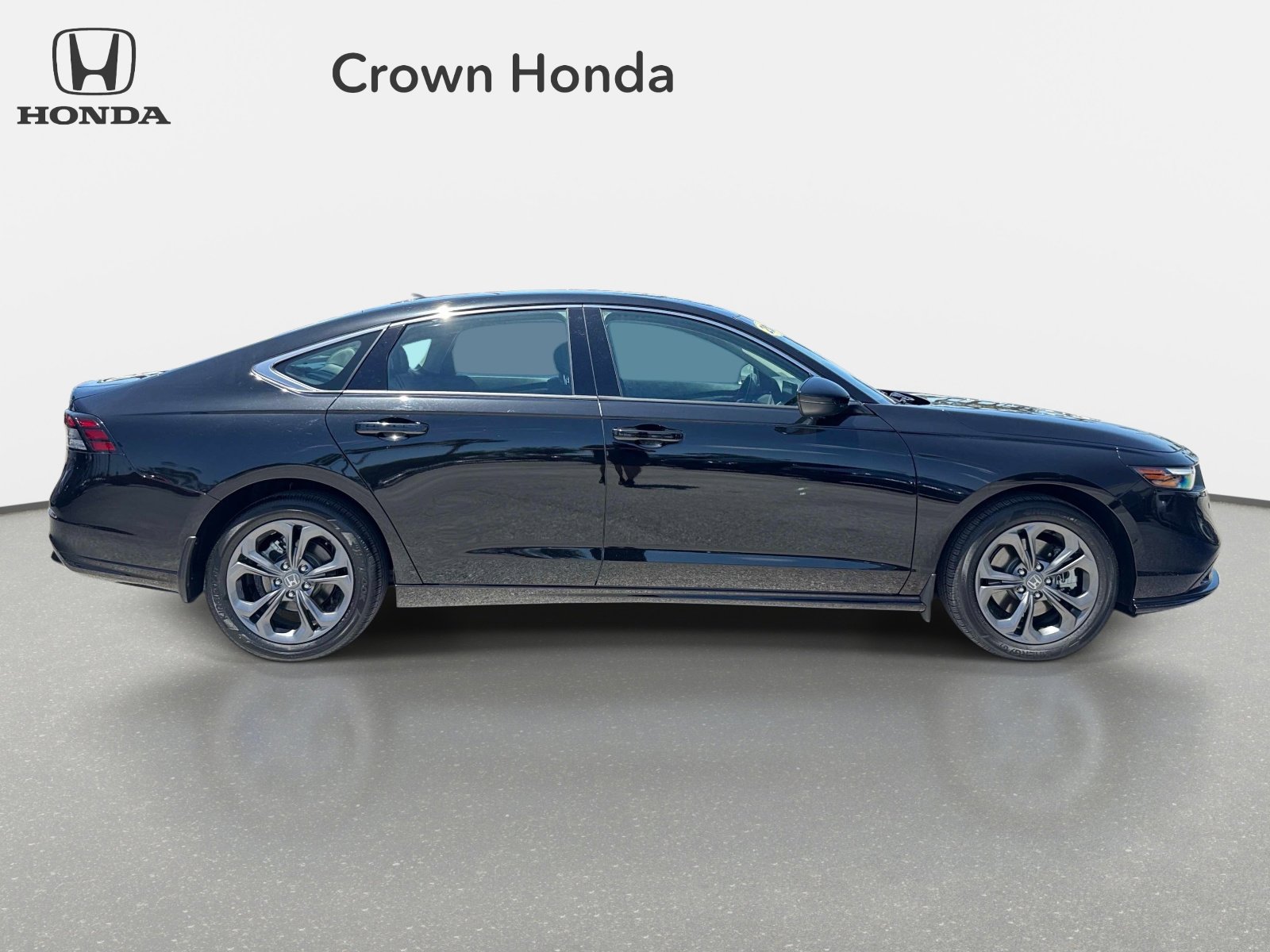 Used 2024 Honda Accord EX-L image 5