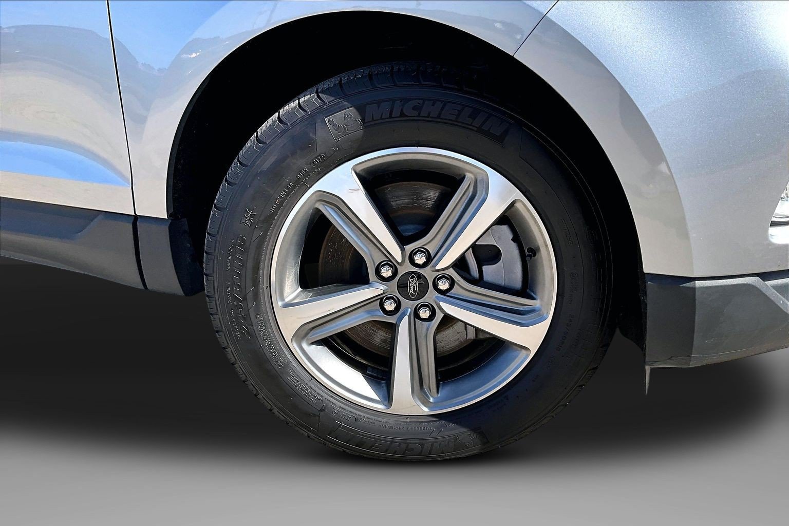Used 2023 Ford Edge SEL w/ Convenience Package AWD/4WD image 9