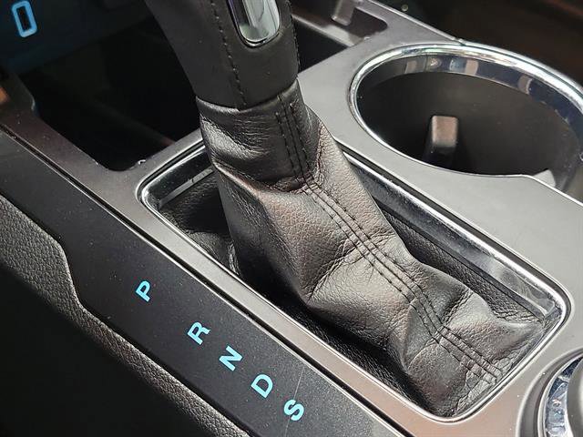 Used 2017 Ford Explorer Limited image 31
