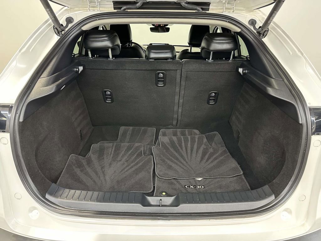 Used 2023 MAZDA CX-30 AWD 2.5 S w/ Premium Package image 9
