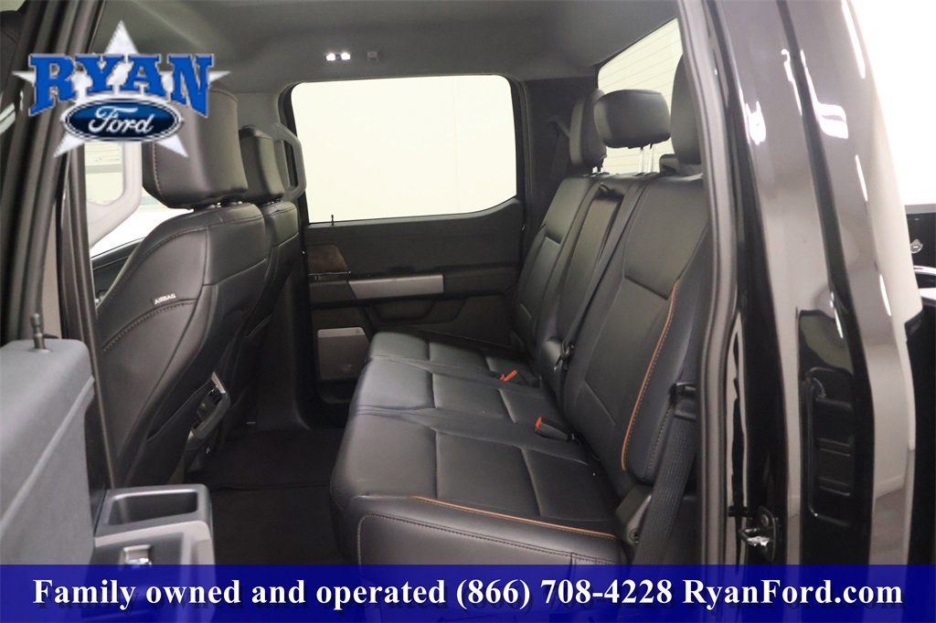 New 2026 Ford F250 Lariat w/ FX4 Off-Road Package image 14