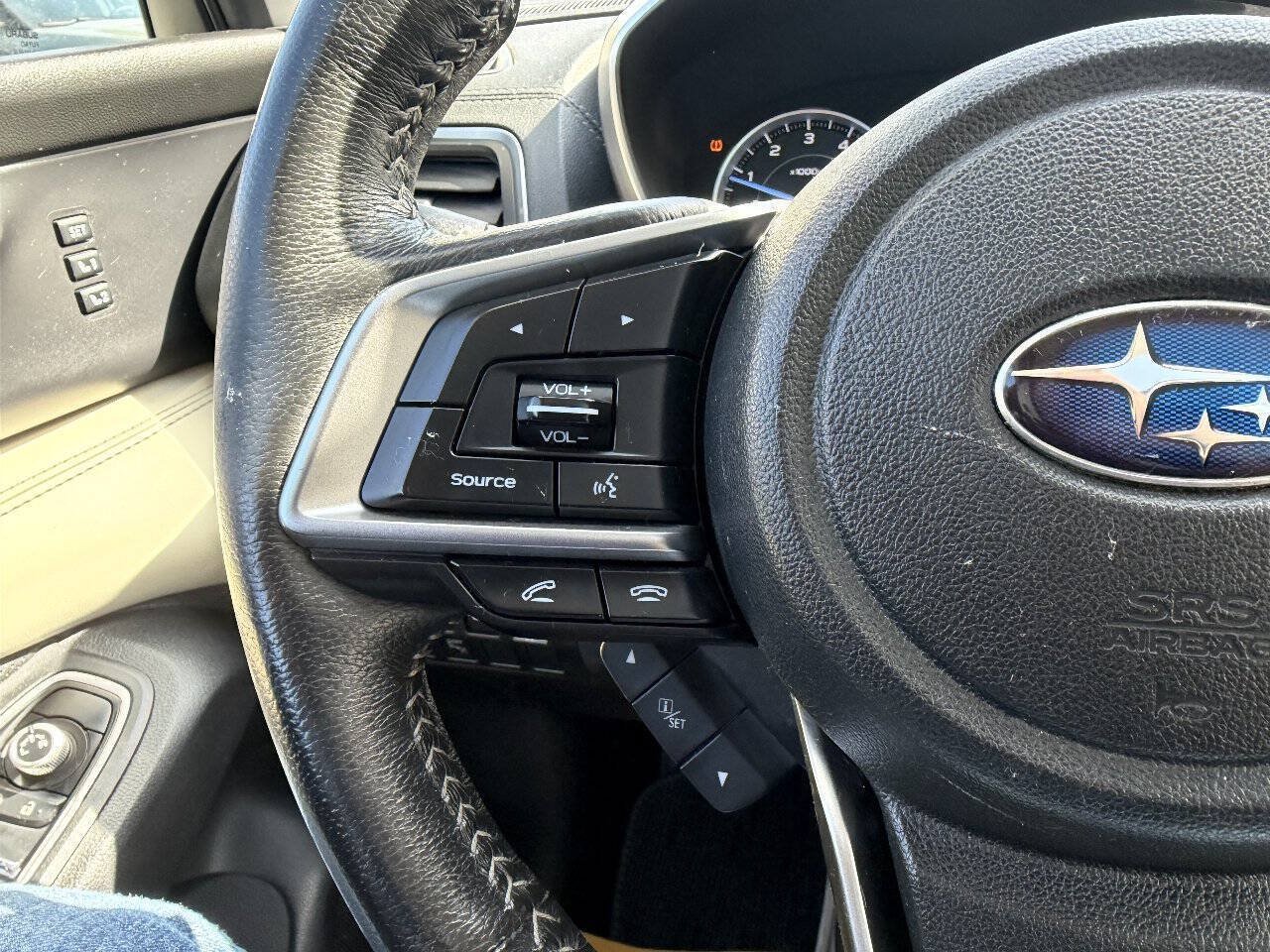 Used 2019 Subaru Ascent Limited AWD/4WD image 20