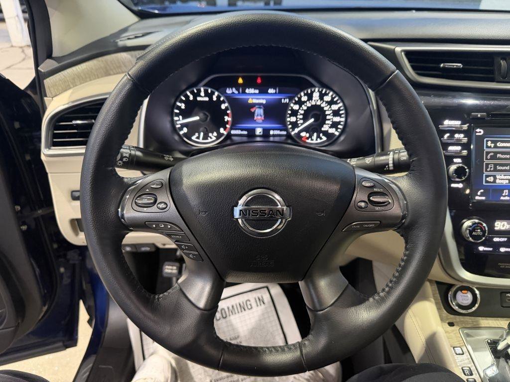 Used 2020 Nissan Murano SV AWD/4WD image 12