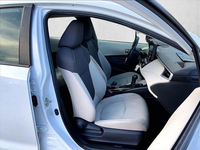 Used 2022 Toyota Corolla LE FWD image 9