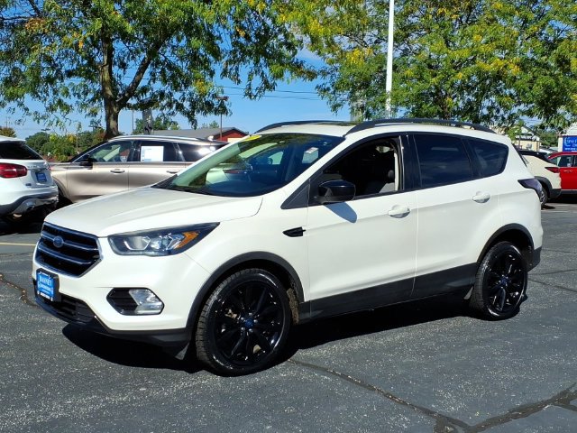 Used 2017 Ford Escape SE w/ Equipment Group 201A