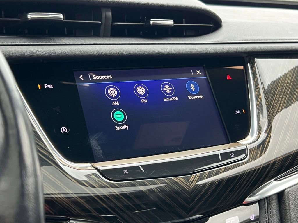 Used 2022 Cadillac XT6 Premium Luxury image 33