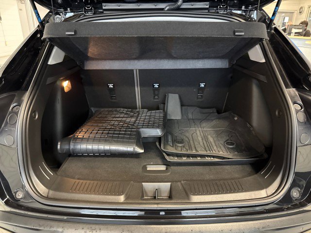 Used 2025 Chevrolet Trax ACTIV w/ Driver Confidence Package image 25