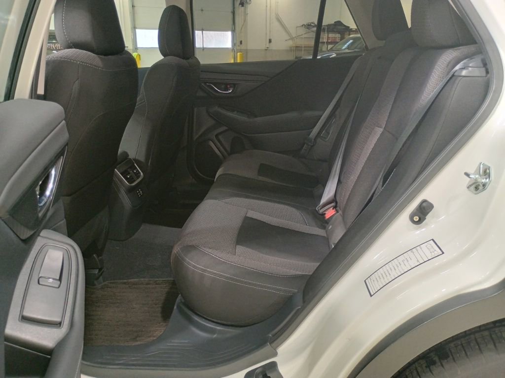 Used 2025 Subaru Outback Premium image 22
