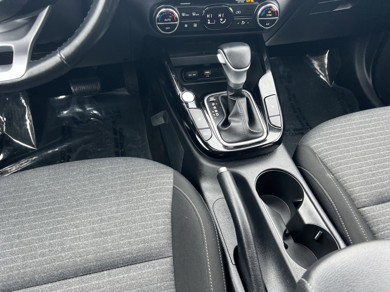 Used 2023 Kia Soul EX image 23