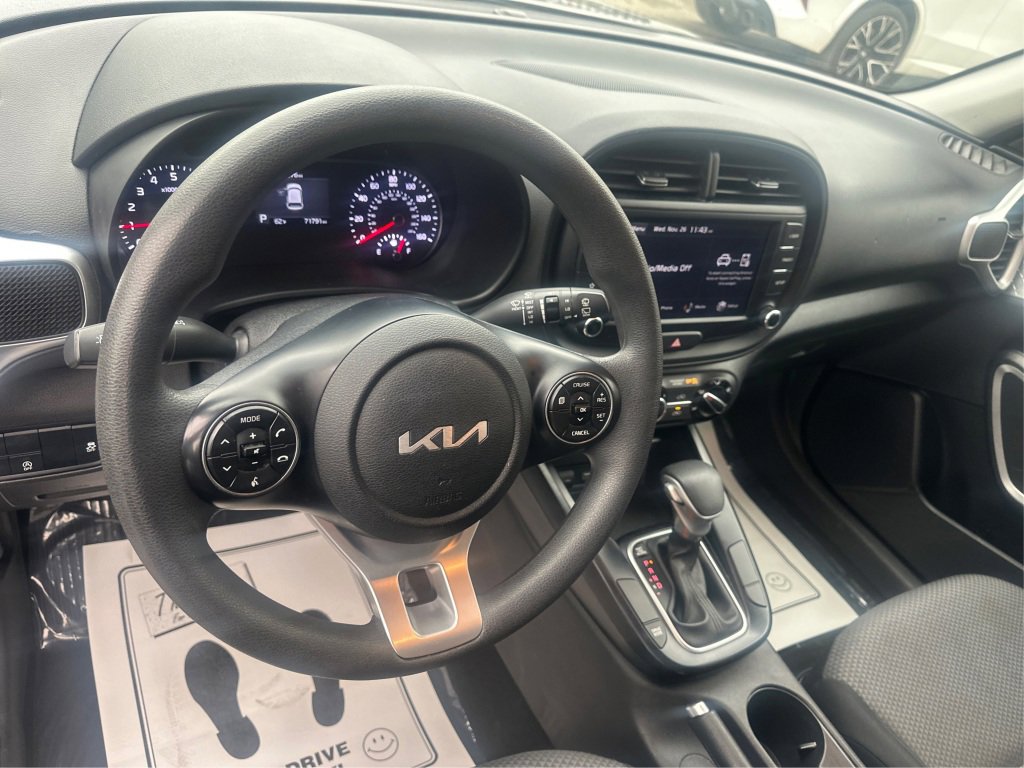 Used 2022 Kia Soul LX w/ Technology Package image 27