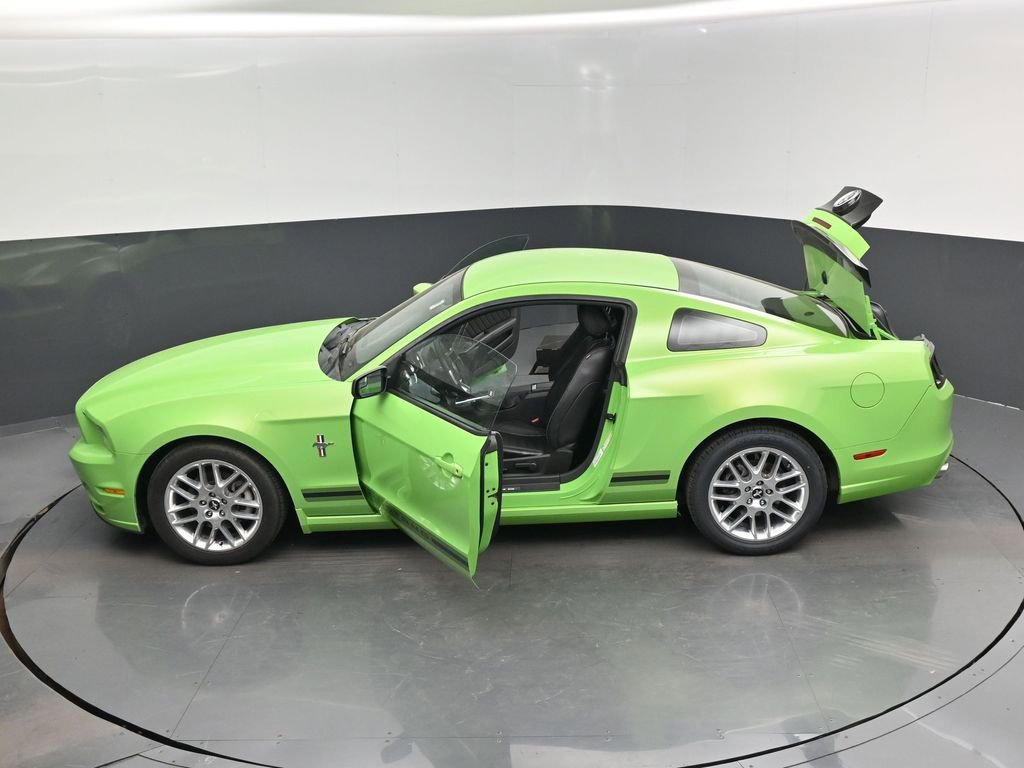Used 2014 Ford Mustang Premium w/ Equipment Group 202A image 17