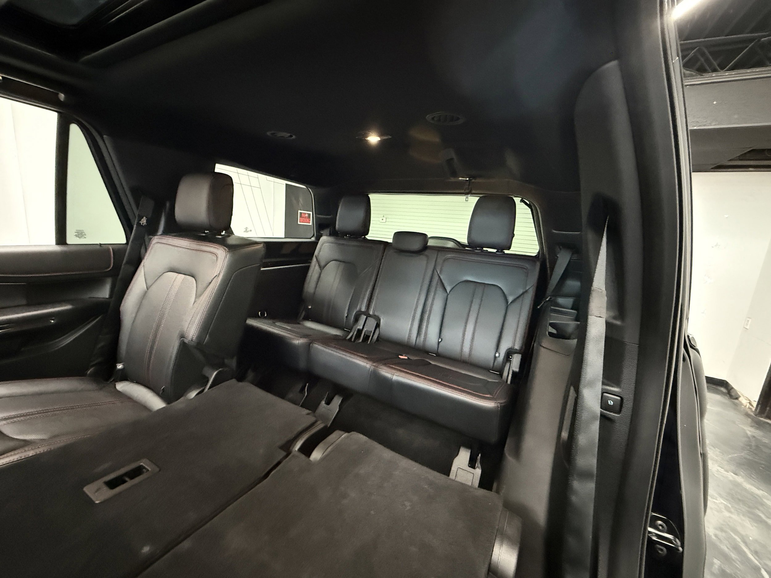 Used 2019 Ford Expedition Limited AWD/4WD image 28