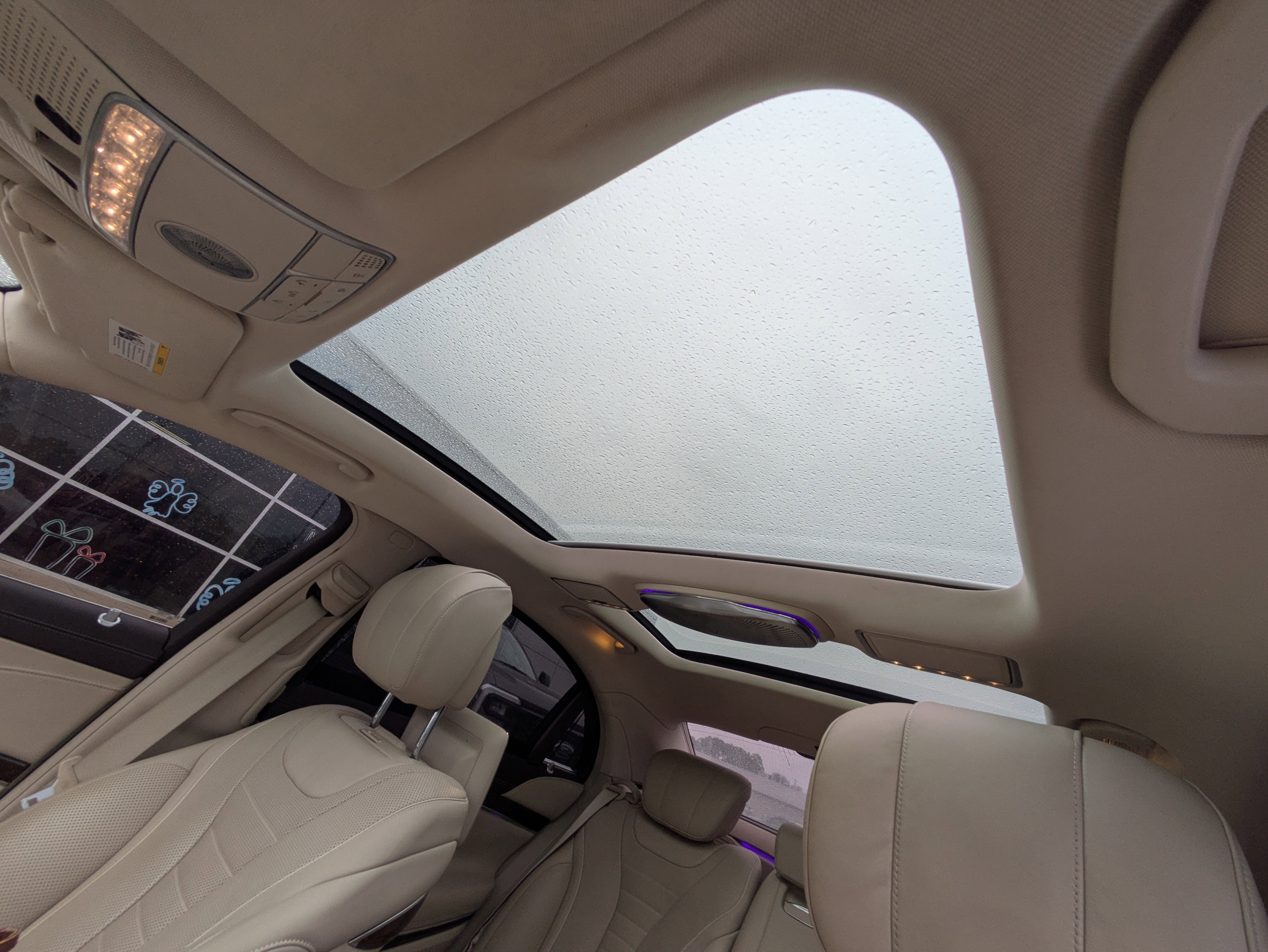 Used 2015 Mercedes-Benz S 550 Sedan image 18