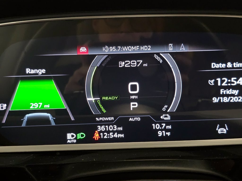 Used 2024 Audi Q8 e-tron Prestige w/ Prestige Package AWD/4WD image 22