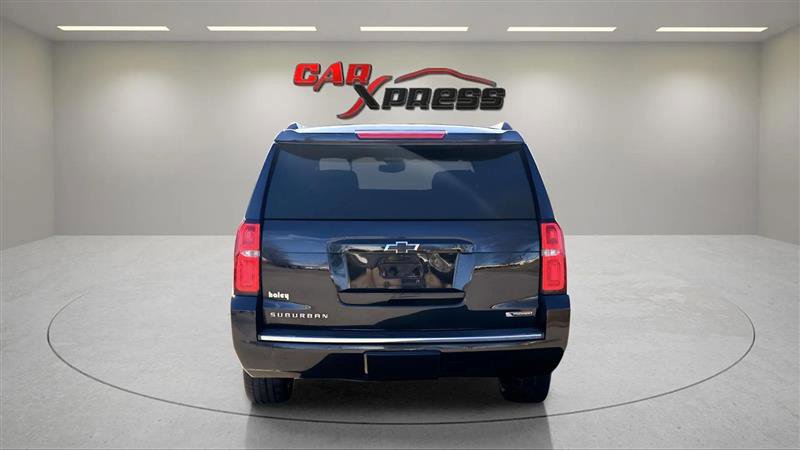 Used 2017 Chevrolet Suburban Premier image 9