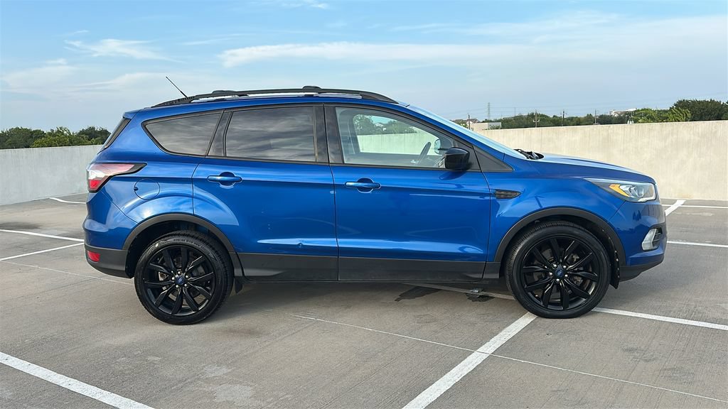 Used 2018 Ford Escape SE w/ SE Sport Appearance Package AWD/4WD image 14