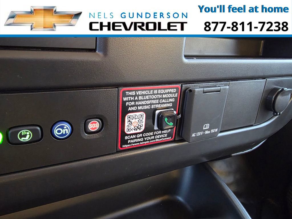 New 2025 Chevrolet Express 3500 w/ Driver Convenience Package RWD image 12